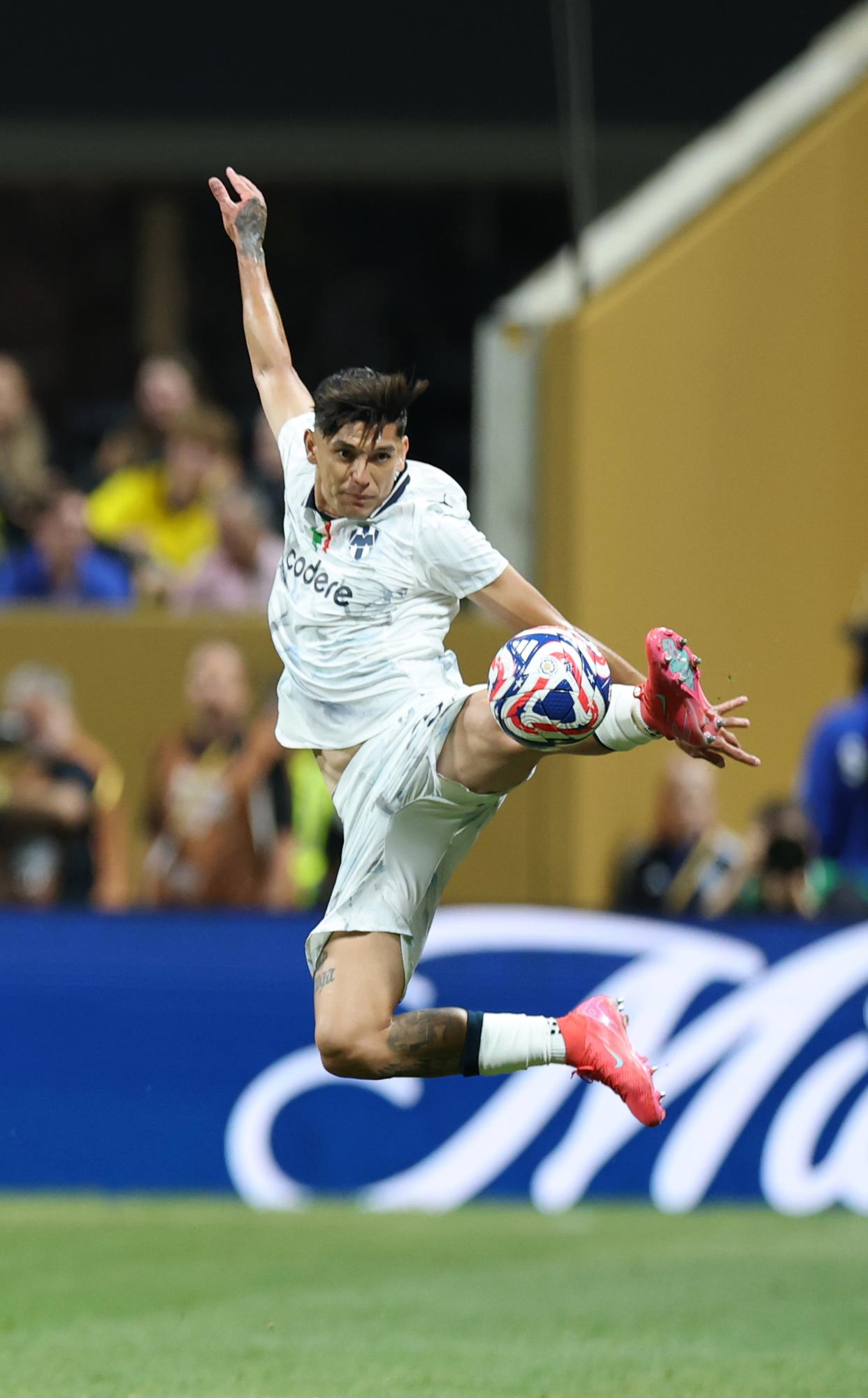 完美体育官网入口-皇家马德里绝杀多特蒙德：晋级欧冠强的简单介绍